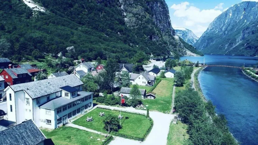 Gudvangen Budget Hotel - Image 1