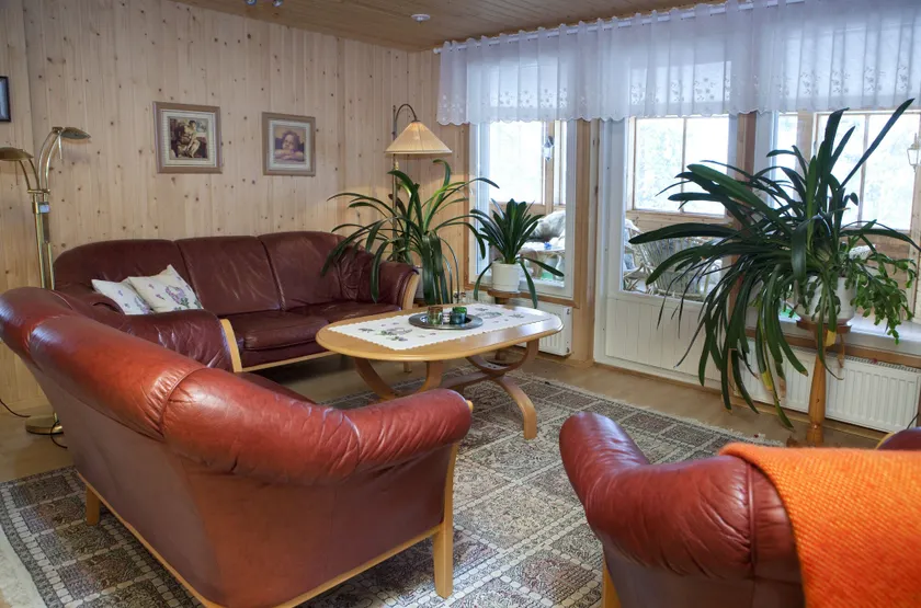 Möhkön Rajakartano - Image 1