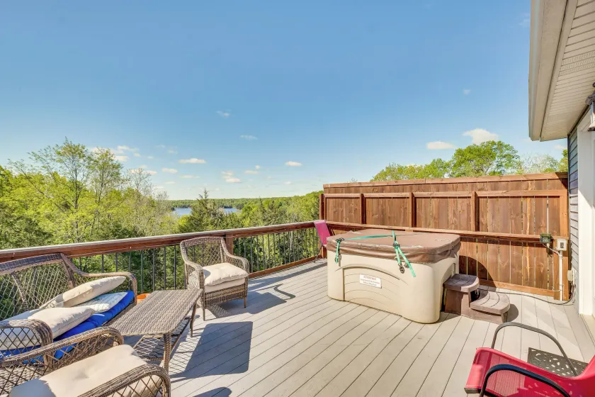 Lake-View Kentucky Getaway w/ Resort Amenities! - Image 1