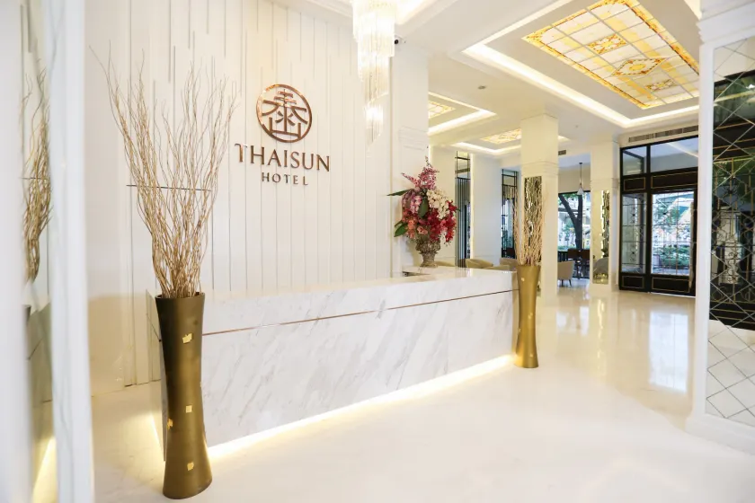 Thaisun Bangkok Hotel - Image 1