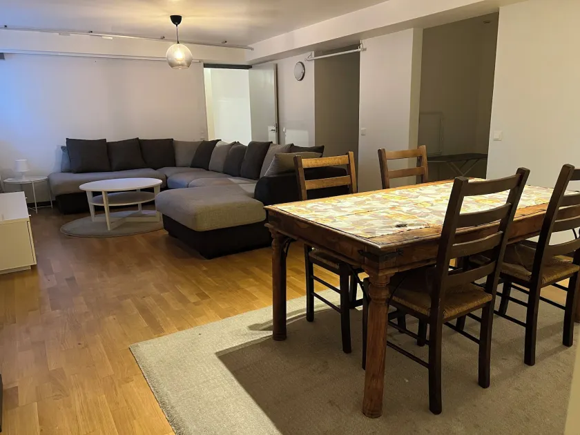 2 bedrooms 1 bathroom kitchen apartment - Image 1