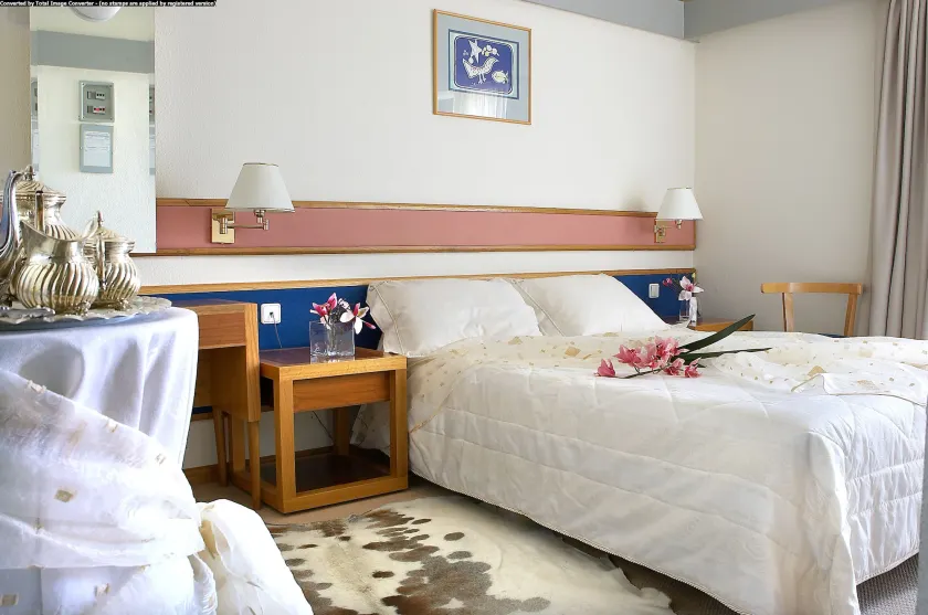 Hotel Samaras - Image 1