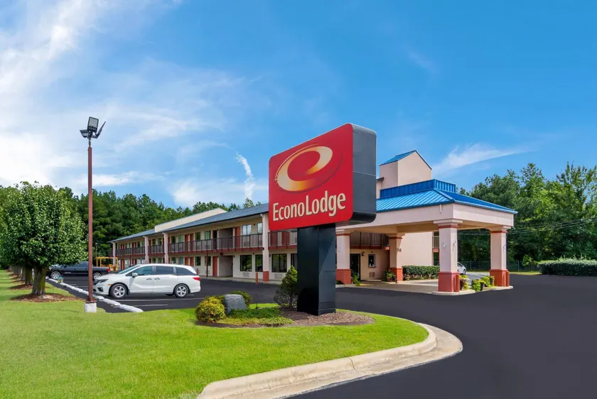 Econo Lodge Battleboro - Rocky Mount I-95 - Image 1