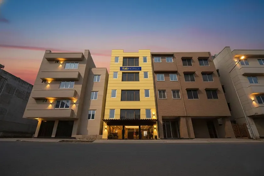 Fabhotel Prime Stay - Image 1