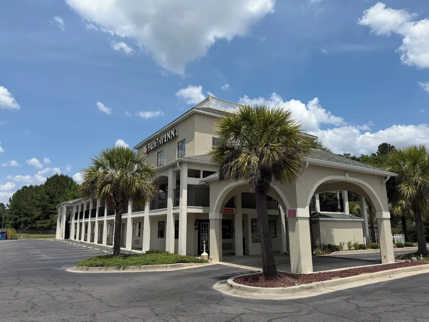 peach tree inn - Image 1
