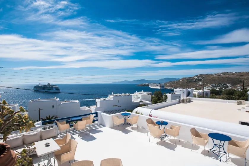 Hotel Spanelis - Image 1