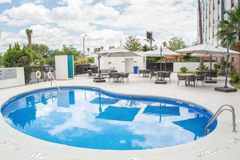 Hampton by Hilton Saltillo - Image 1