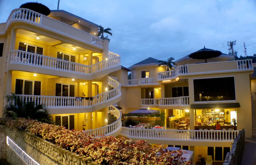 Mermaid Resort and Dive Center - Image 1