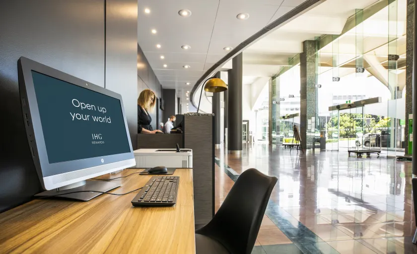 Crowne Plaza Sydney Airport by IHG - Lobby