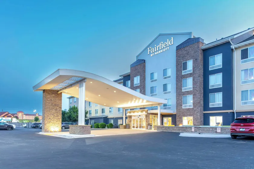 Fairfield Inn & Suites Rapid City - Image 1