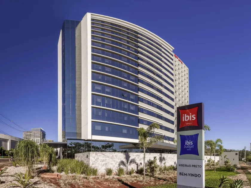 ibis Ribeirao Preto Vila do Golf Shopping - Image 1