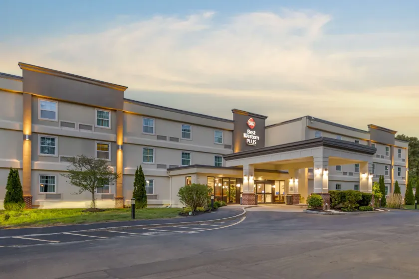 Best Western Plus Brunswick Bath - Image 1