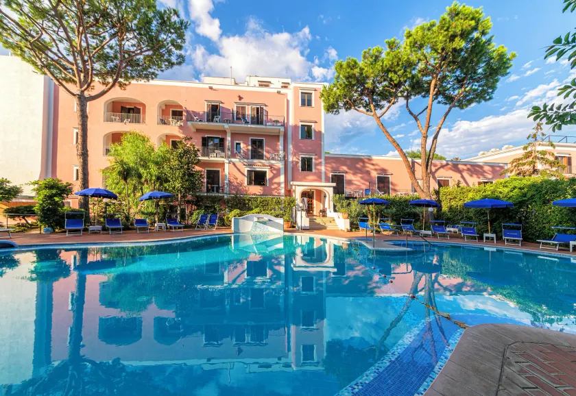 Hotel San Valentino Terme - Image 1