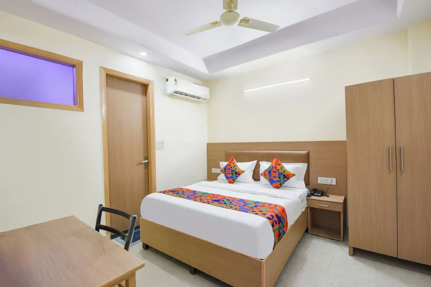 FabHotel Dwarka Heritage - Image 1