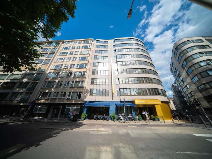 Maek Hotel Antwerp Central - Accor Handwritten Collection - Image 1