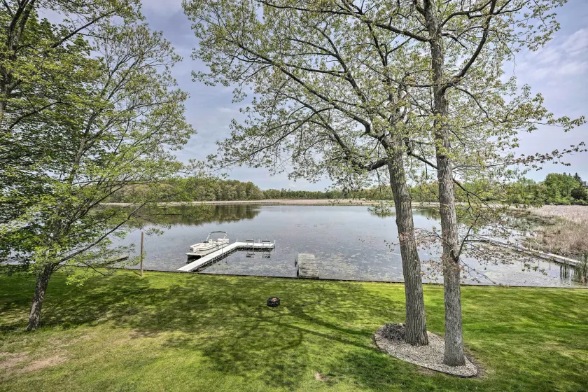 Pet-friendly Grass Lake Retreat w/ Game Room! - Interiør