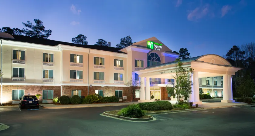 Holiday Inn Express & Suites Walterboro by IHG - Image 1