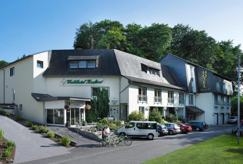 Waldhotel Kurfürst - Image 1