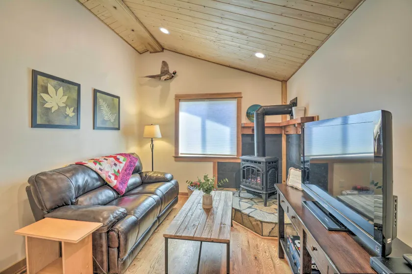 Cozy Sequim Condo: Olympic Discovery Trail Access! - Image 1