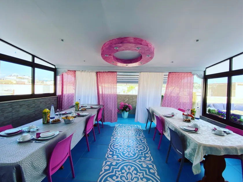 B&B Le Onde Del Mare - Frühstücksbereich