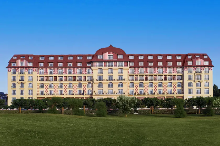 Hôtel Barrière Le Royal Deauville - Image 1