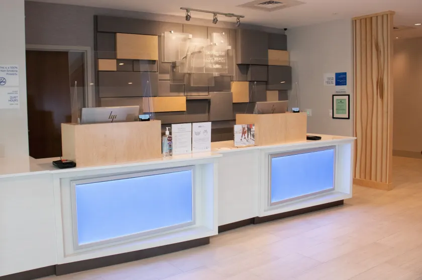 Holiday Inn Express & Suites Tuscaloosa East by IHG - Eingangsbereich