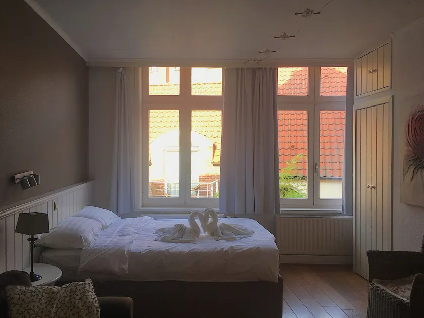 Hotel Leopold - Image 1
