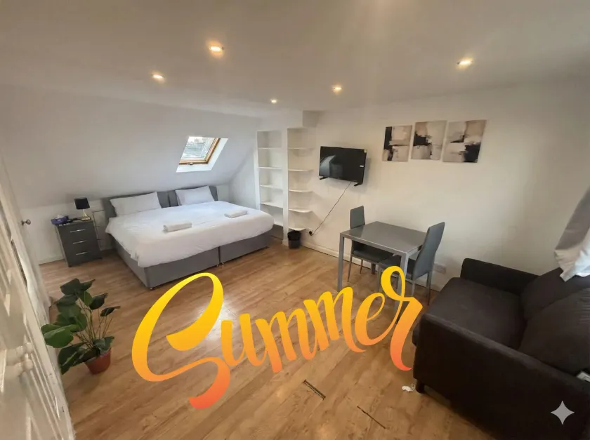 Valnay Rooms - Image 1