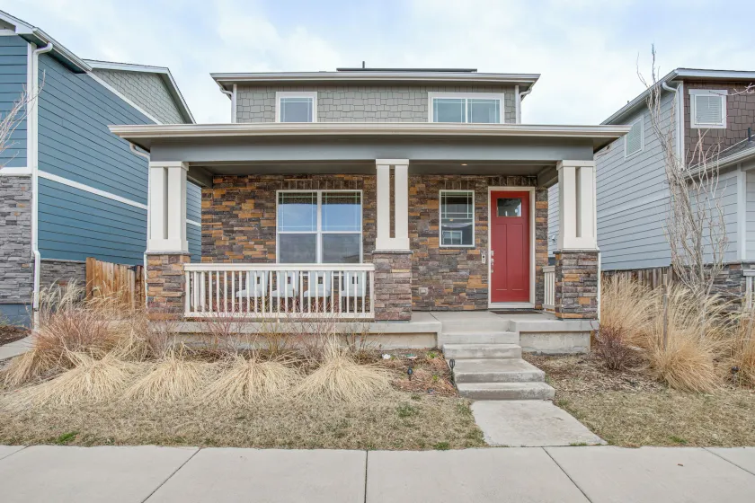 Perfect for Families! Quiet Aurora Home - Image 1