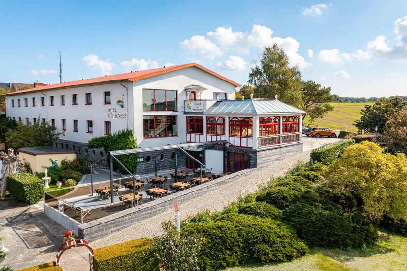 Hotel am Gothensee - Image 1