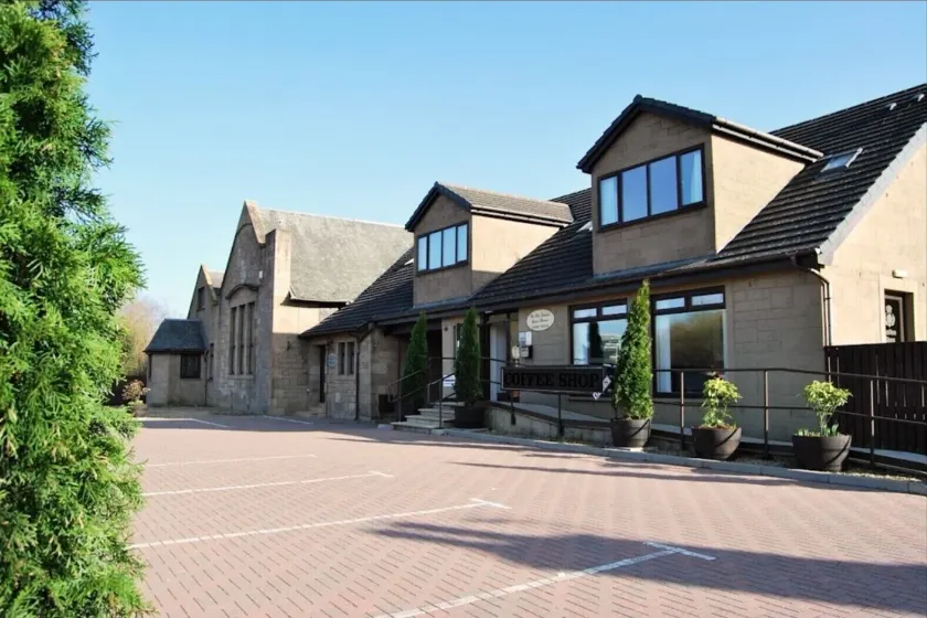 The Old Schoolhouse Hotel - Image 1
