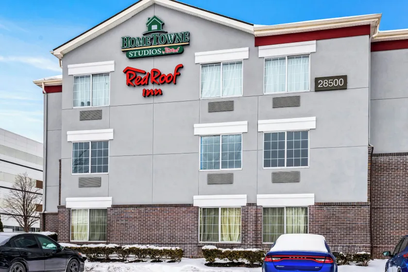 Red Roof Inn Southfield - Image 1