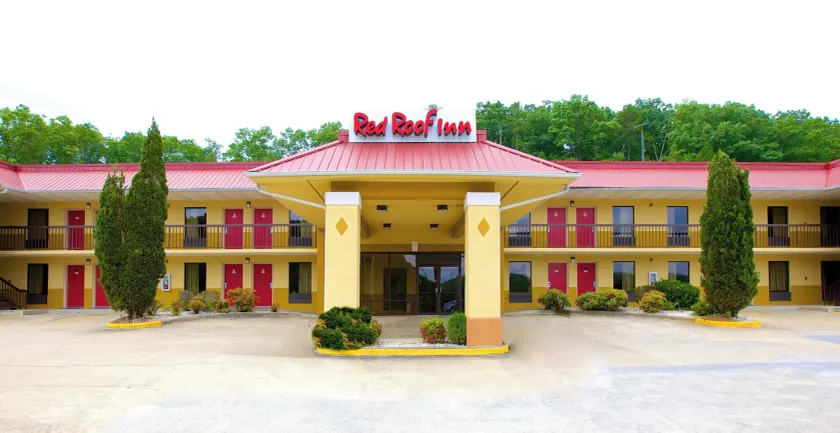 Red Roof Inn Cartersville-Emerson-LakePoint North - Image 1