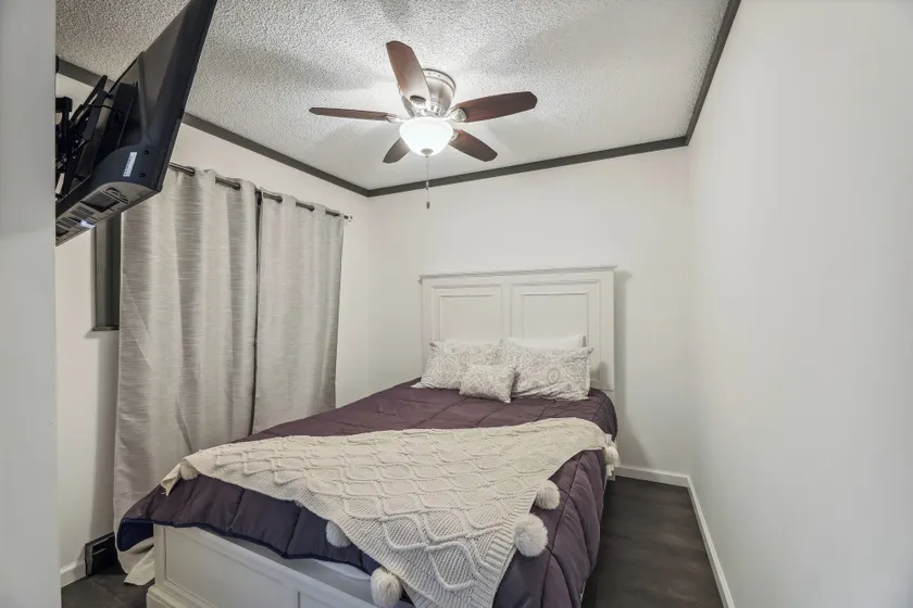 Cozy Snowshoe Condo Rental: Walk to Chair Lift! - Interiör