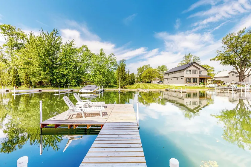 The Boat House w/ Dock: Enjoy Lake Life! - Image 1