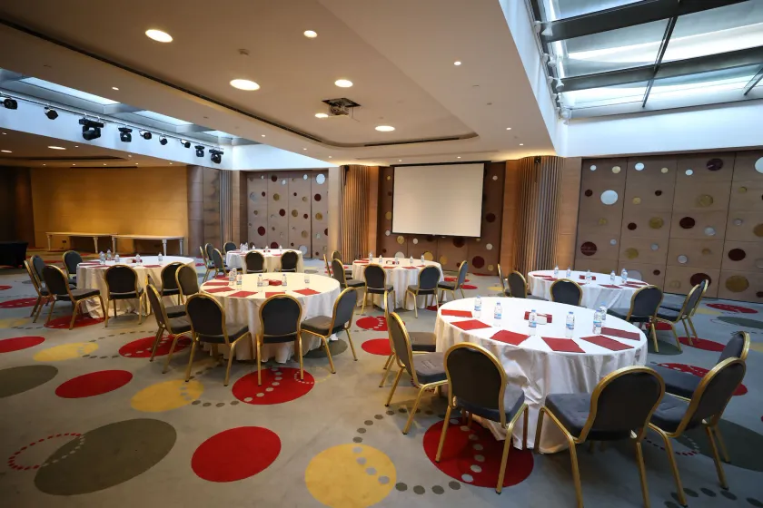 Le Royal Hotel - Beirut - Image 1