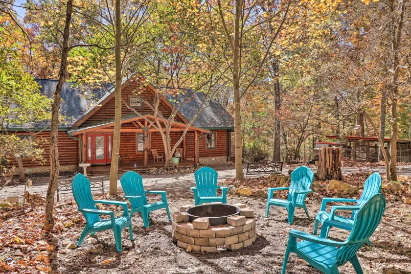 'serenity Woods' Cabin w/ Hot Tub & Fire Pit - Image 1