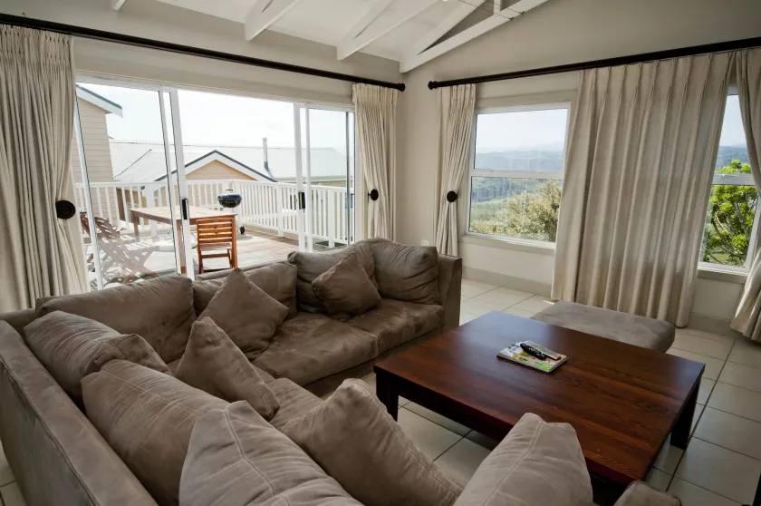 5 Nantucket - Image 1