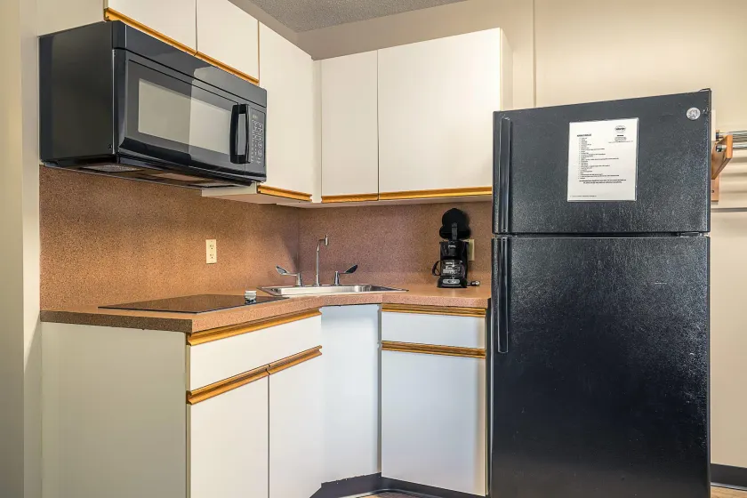 Suburban Studios of Wilmington - Image 1