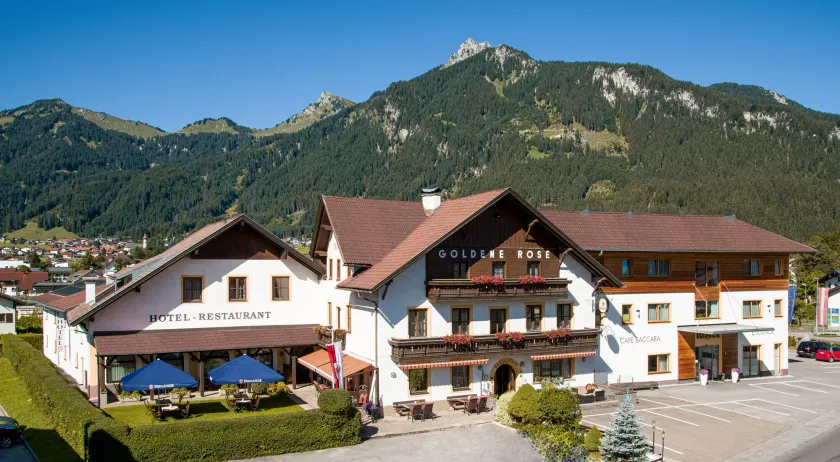 Hotel Goldene Rose - Image 1