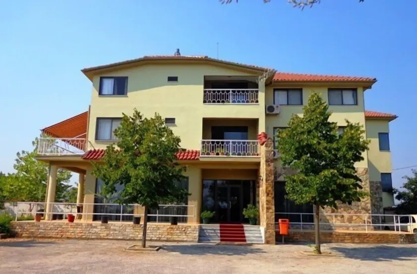 Hotel Viktoria Tirana - Image 1