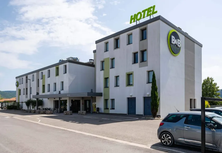 B&B HOTEL Aubenas - Image 1