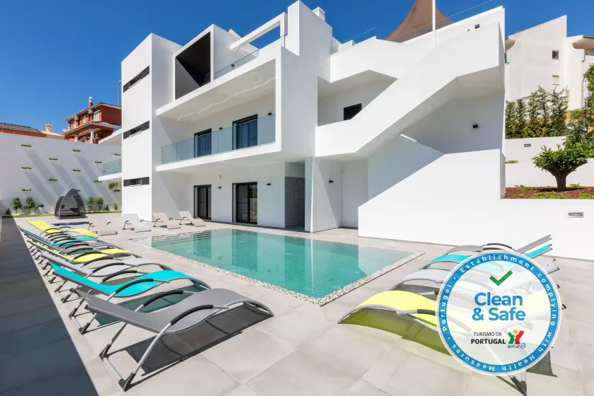 Superbe villa luxe 47 - Image 1