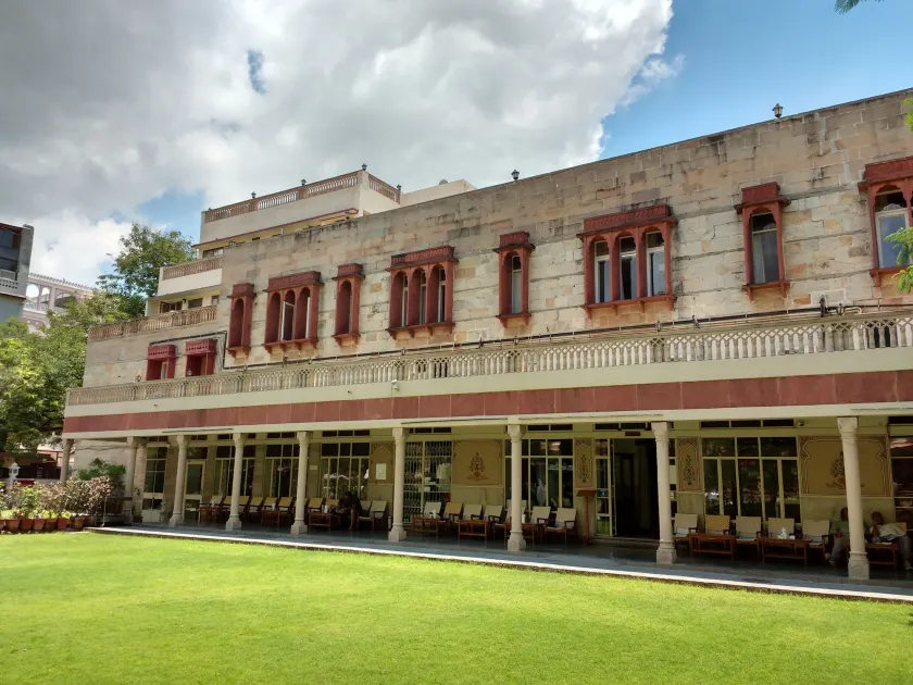 Hotel Arya Niwas - Image 1