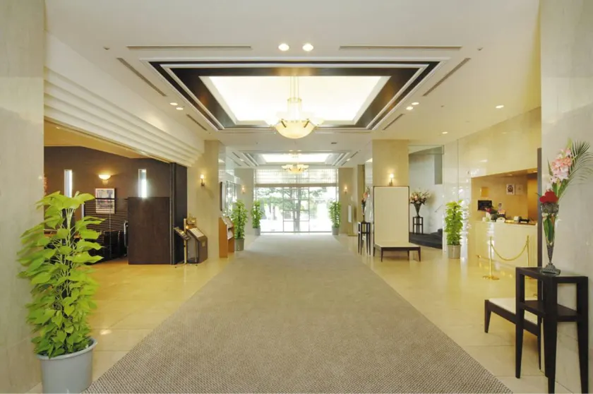 Cypress Garden Hotel - Image 1