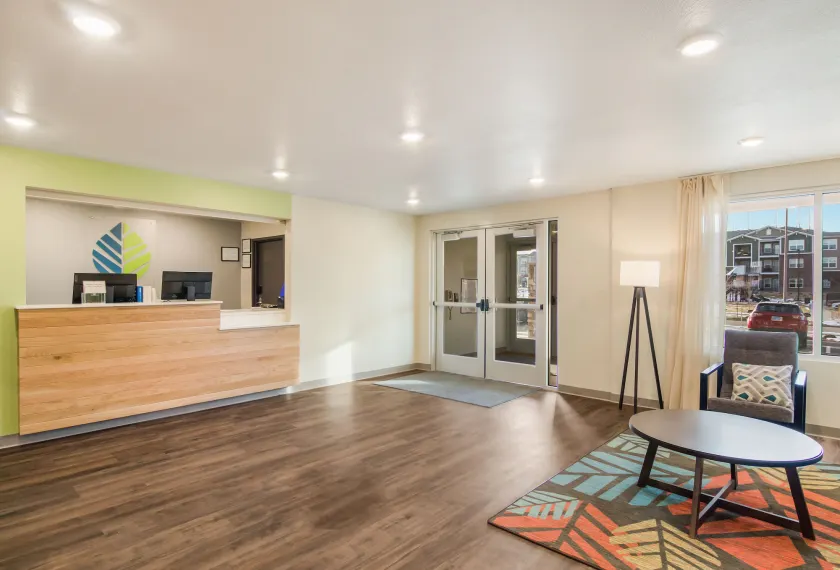 WoodSpring Suites Thornton-North Denver - Hall