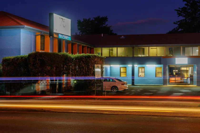 175 Hotel Westmead - Image 1