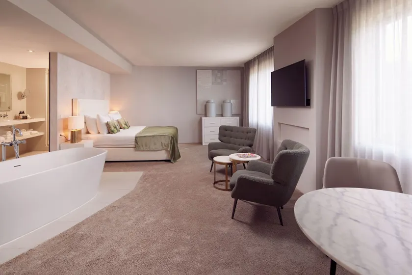 Van der Valk Hotel Amersfoort-A1 - Image 1