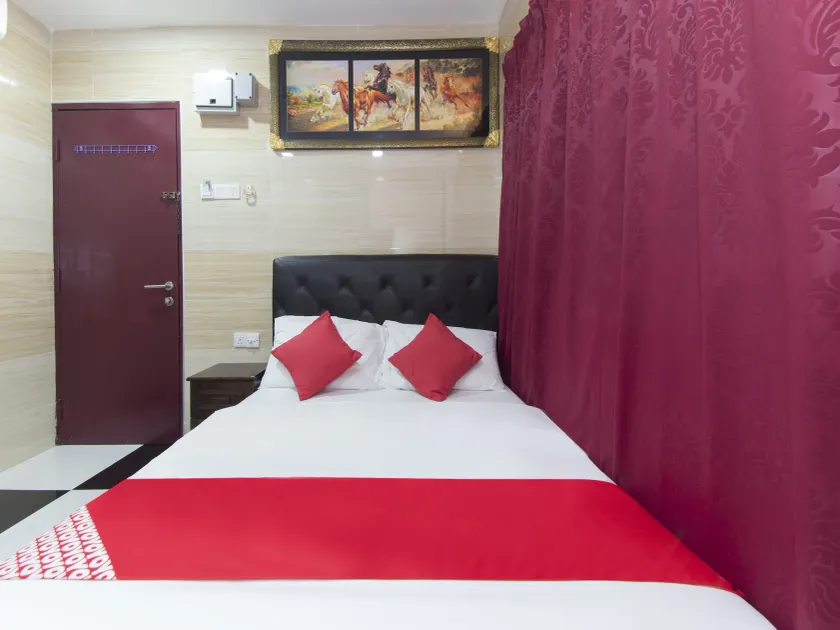 Kuala Selangor Hotel - Image 1