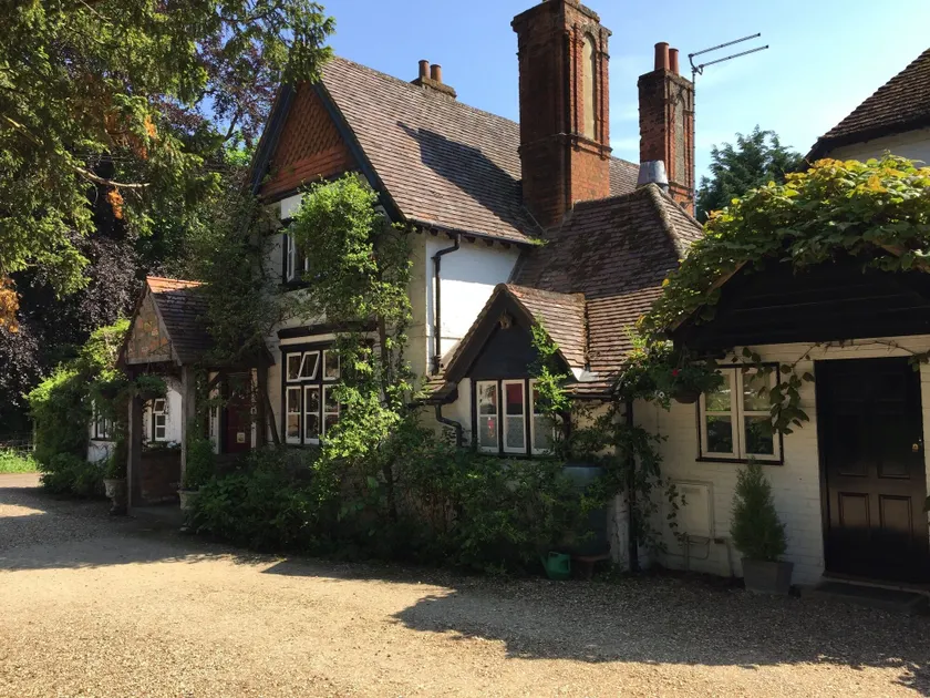 West Lodge Hotel - Image 1